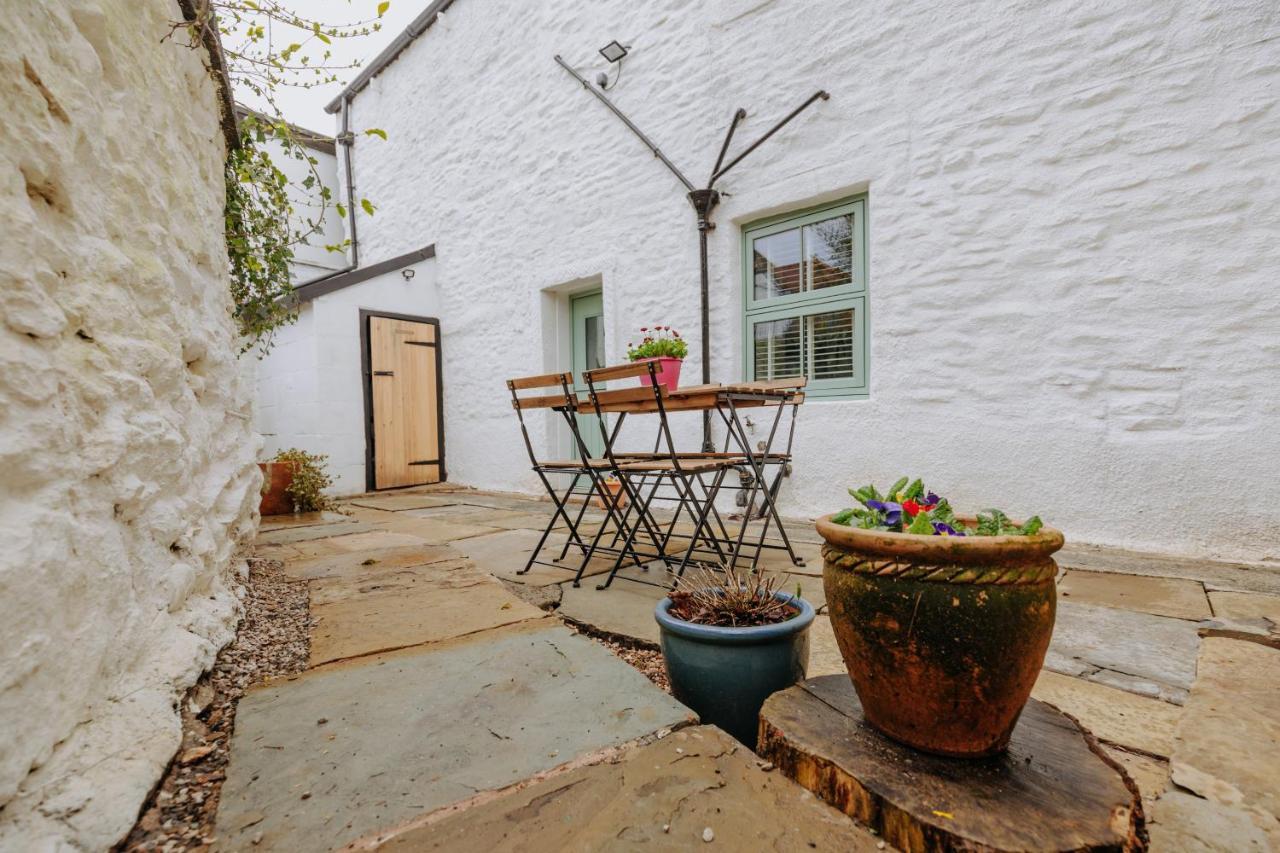 Church View Cottage Уолли Экстерьер фото